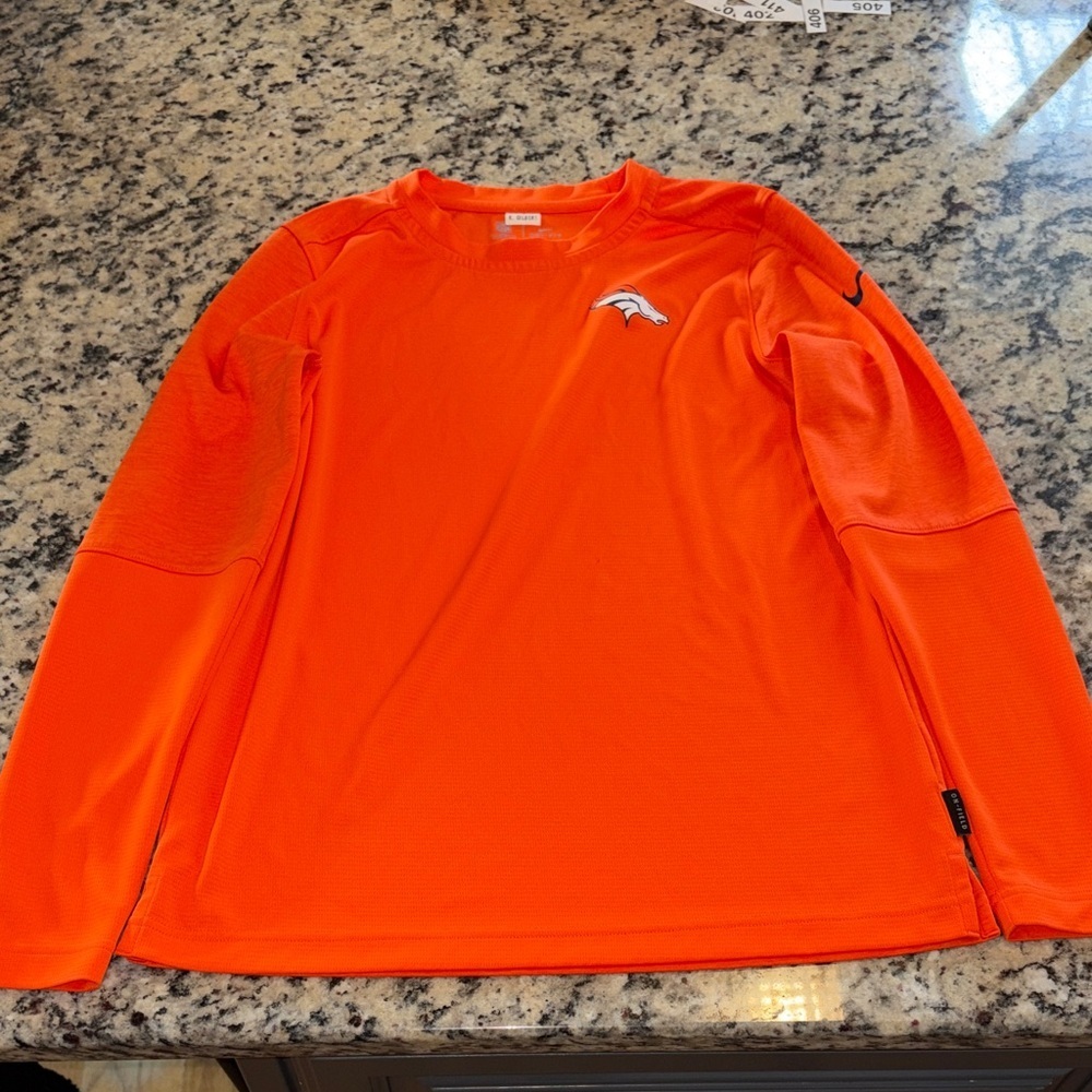 Nike Womens NFL On Field Orange Long Sleeve Crewneck Small